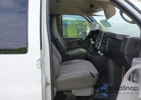 2012 Chevrolet Express 1500 Lt из США, поврежденный, VIN 1GBSGCF43C1141521